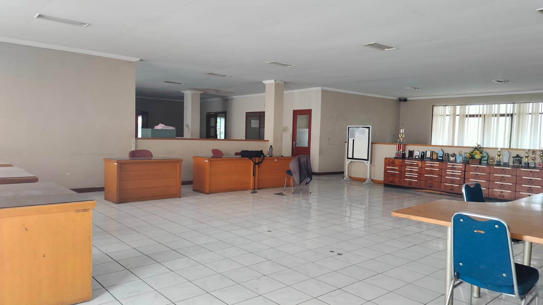 Gedung Kantor di pusat kota Tegal, cocok untuk Rumah sakit, Supermarket, Hotel