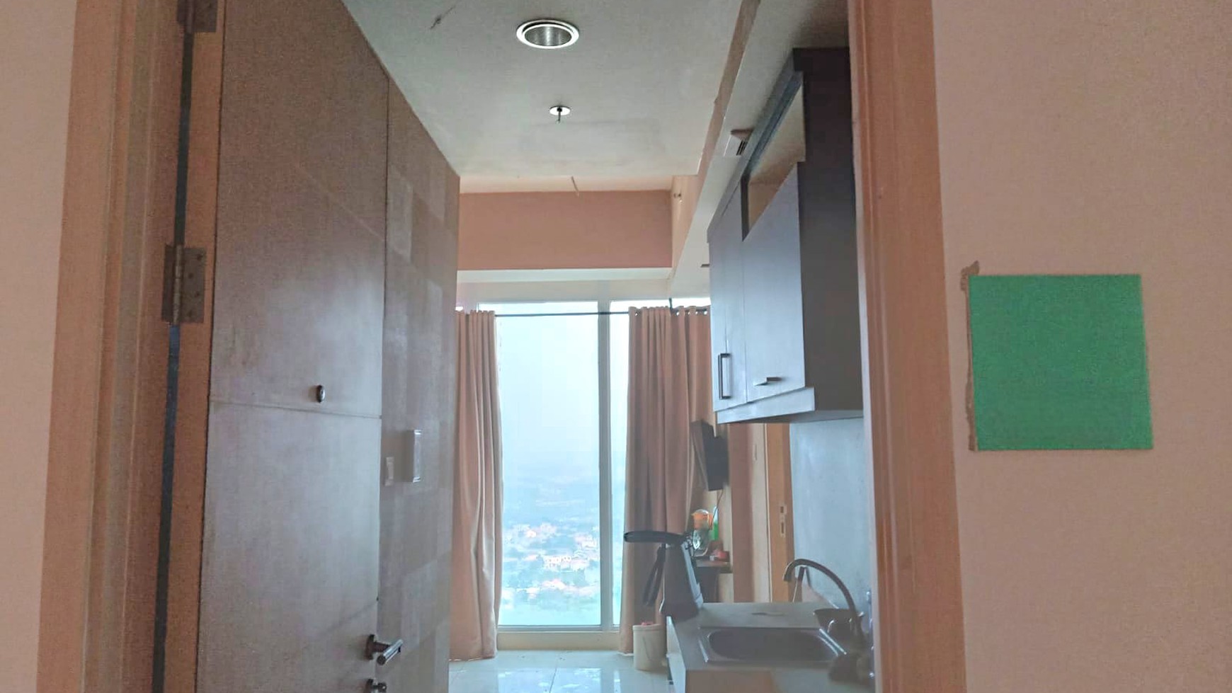 Apartemen Fully Furnished Siap Huni dengan Fasilitas Lengkap