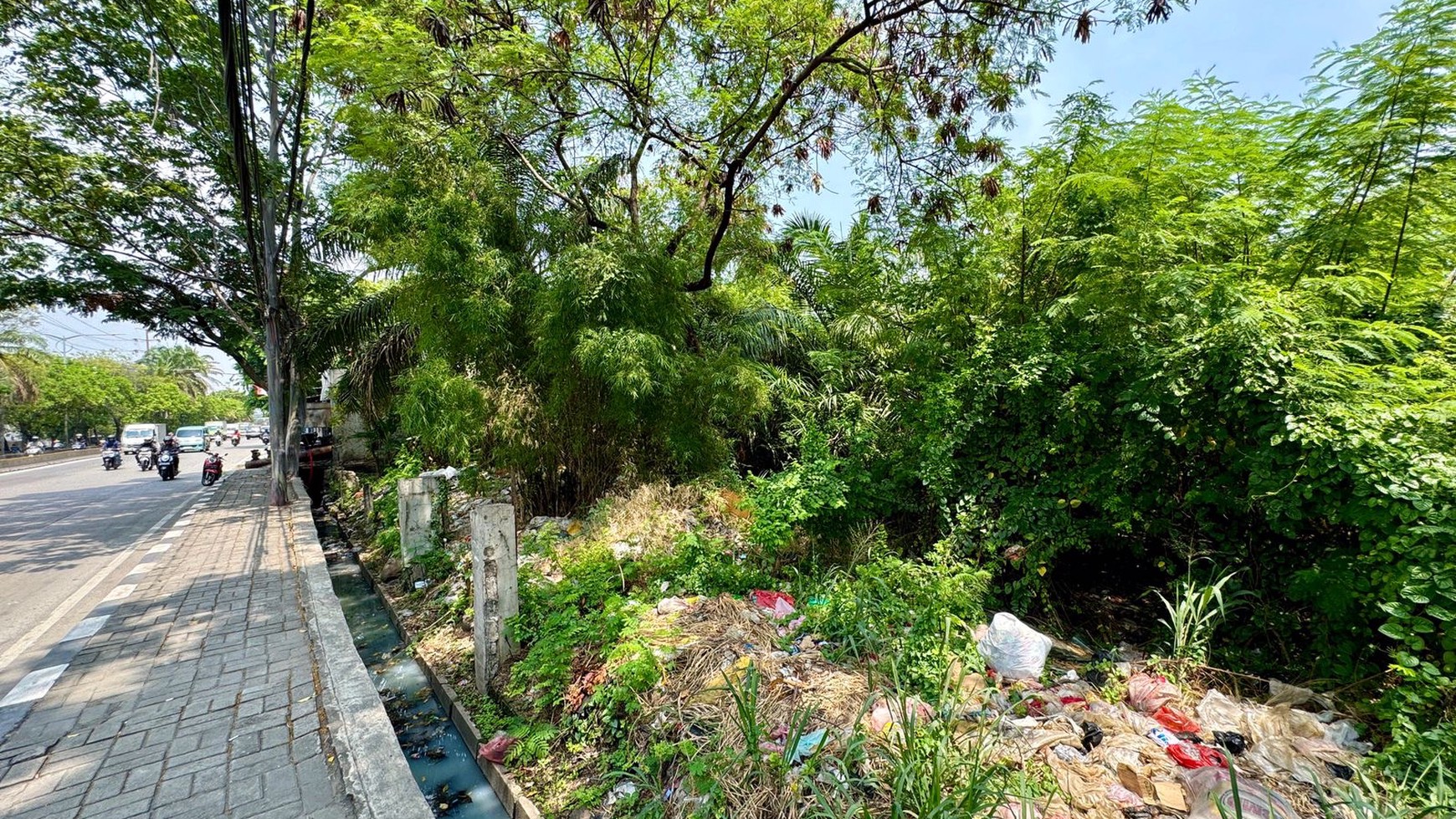 Rumah Hitung Tanah Area Cipete