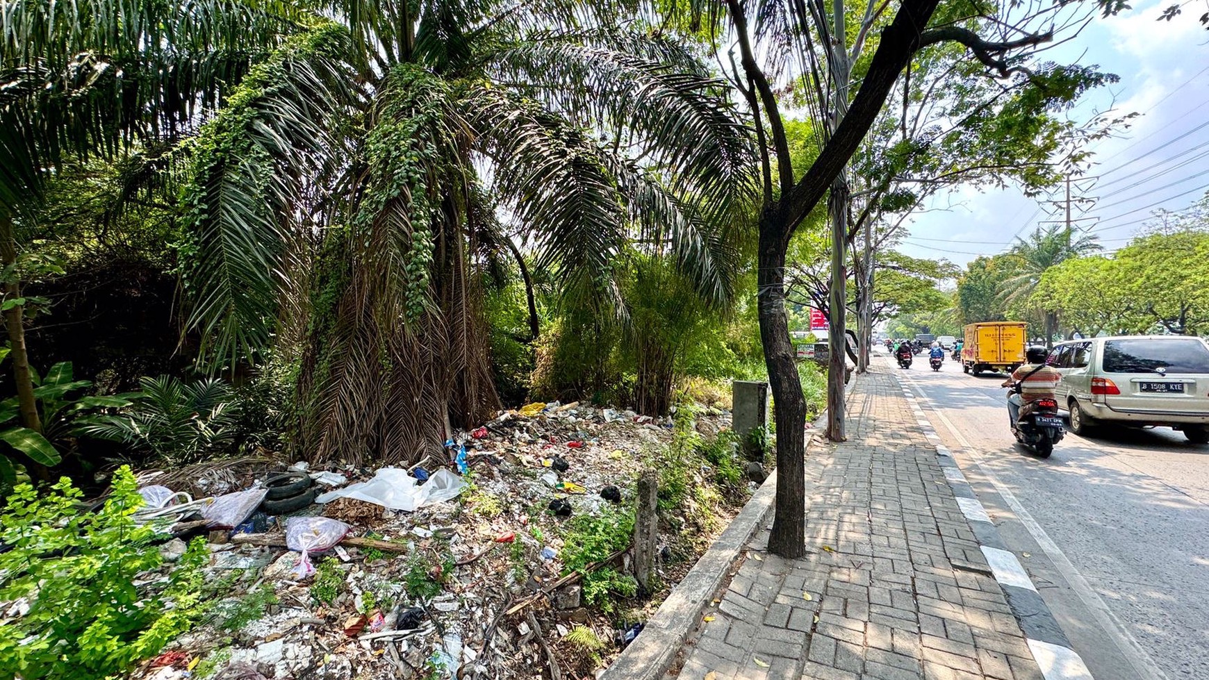 Rumah Hitung Tanah Area Cipete