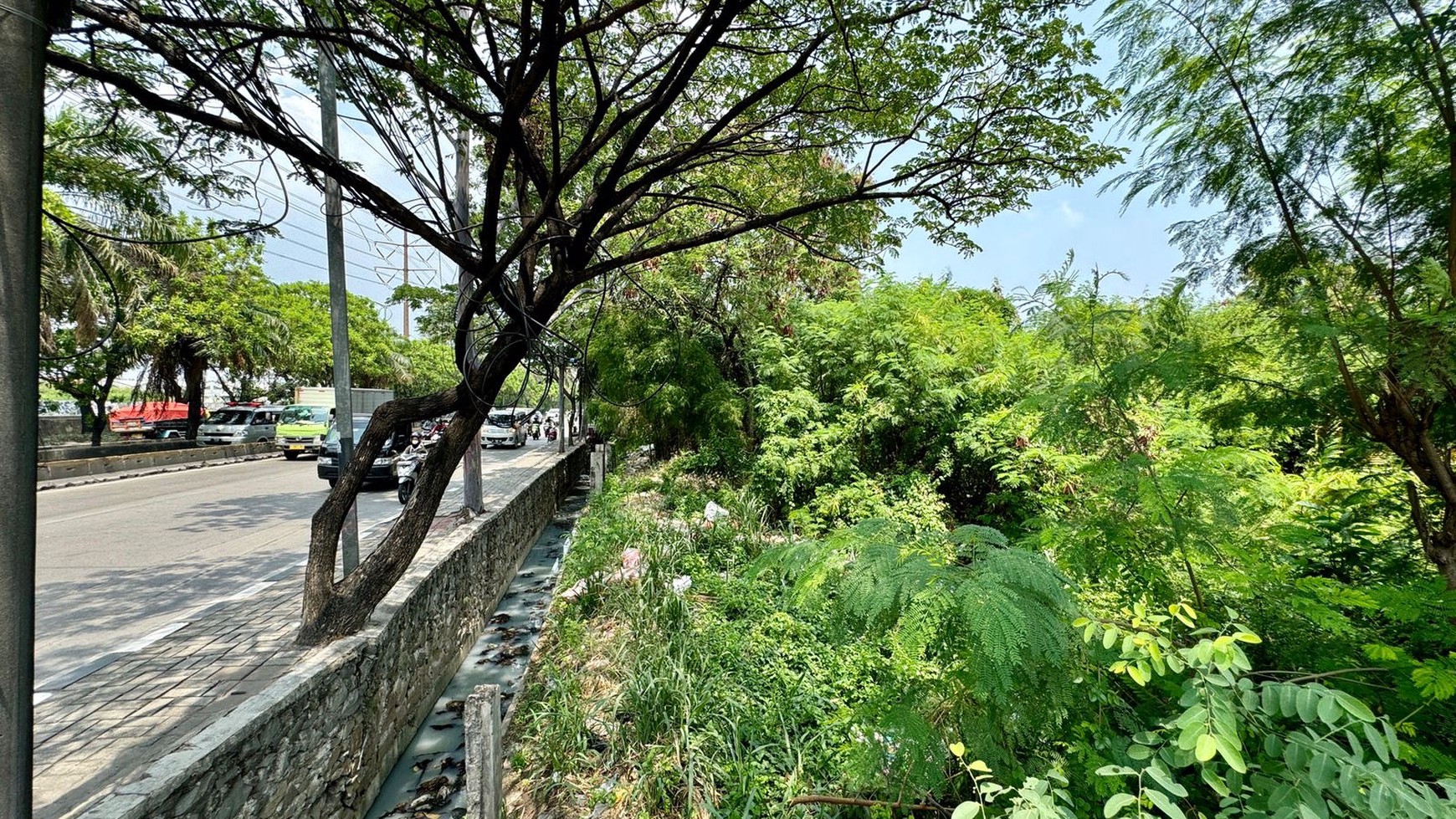 Rumah Hitung Tanah Area Cipete