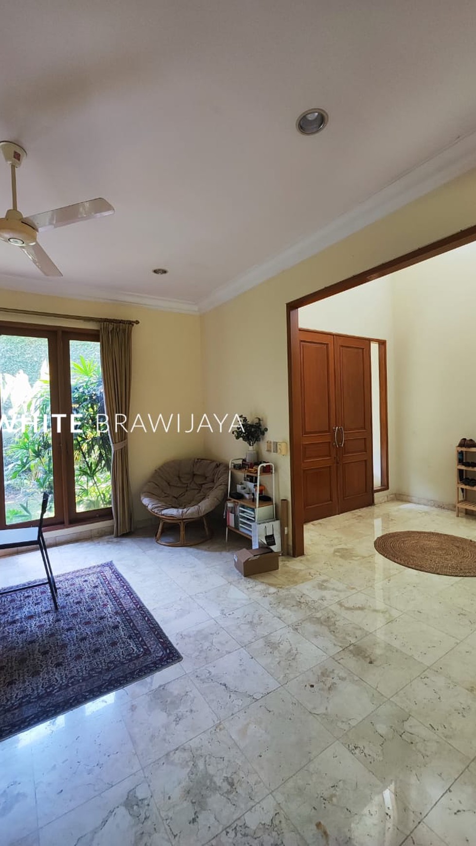 Rumah Hitung Tanah Area Cipete