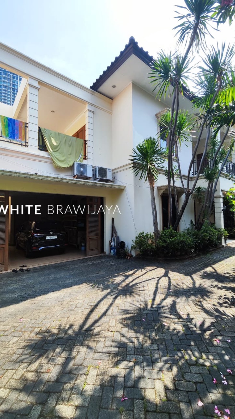 Rumah Hitung Tanah Area Cipete