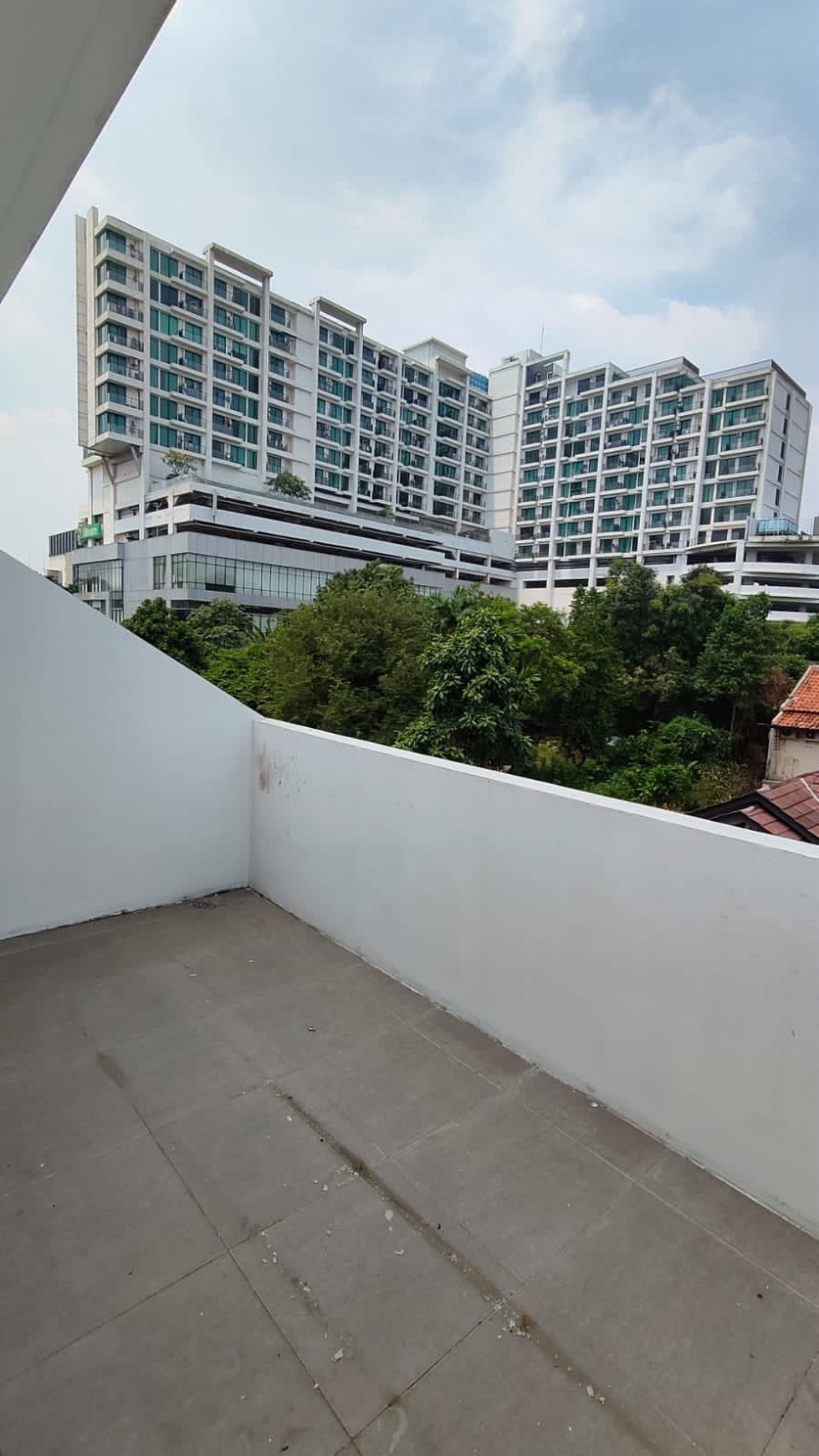 Rumah Hitung Tanah Area Cipete