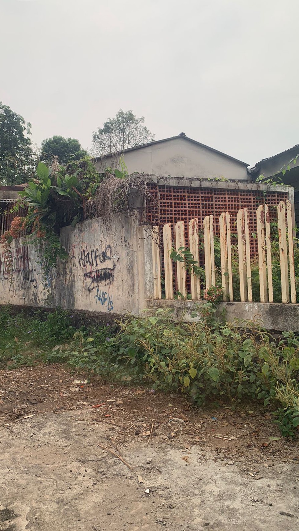 Rumah Hitung Tanah Area Cipete