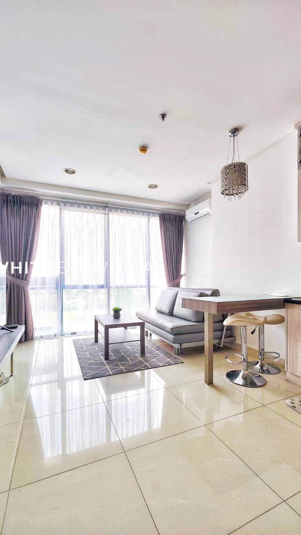 Kemang Mansion Type Studio Furnsihed 