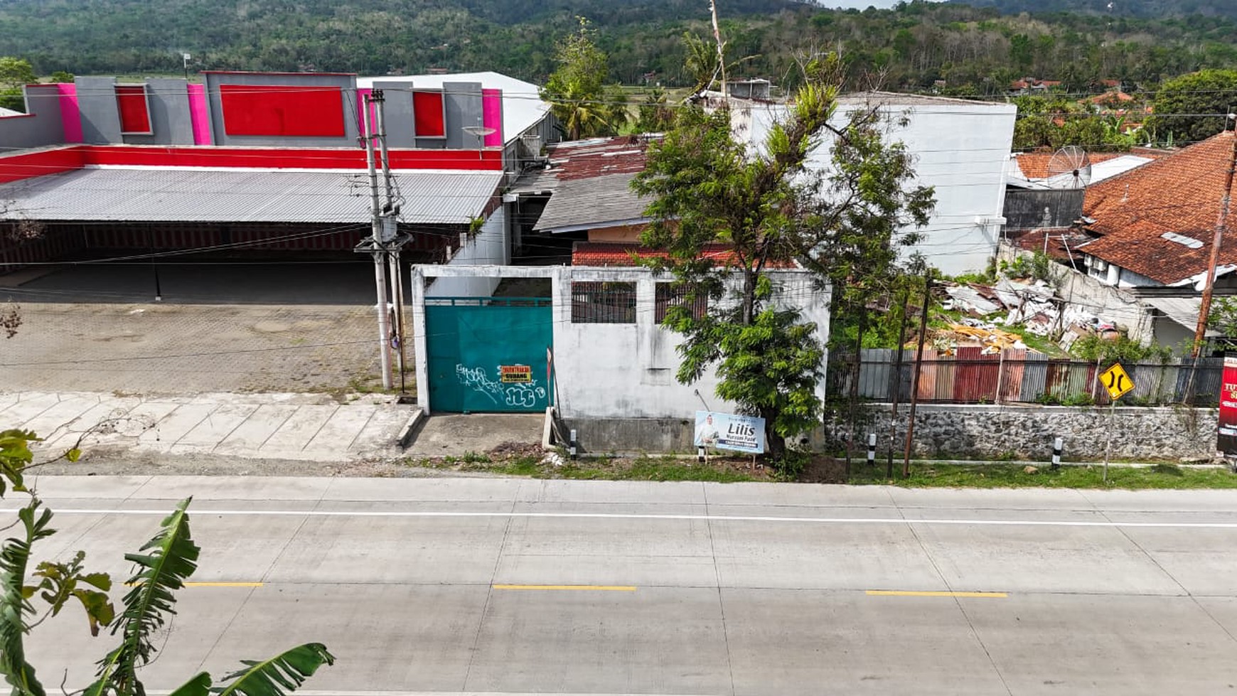 Gudang & Kantor Lokasi Strategis Kawasan Bisnis Karang Anyar Kebumen 