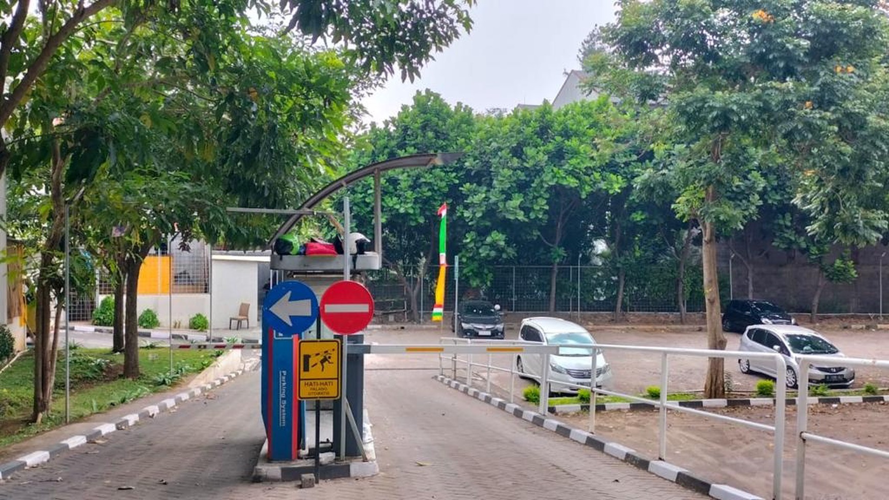 Ruang Usaha & Tanah Kosong Luas di Sayap Sukajadi & Surya Sumantri Kec Sukasari Bandung