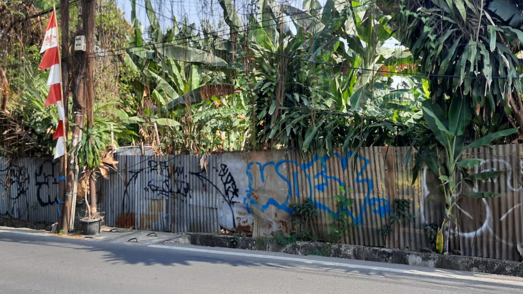 Tanah Lokasi Strategis di Jagakarsa Raya cocok untuk Perumahan ( Cluster Townhouse ) 