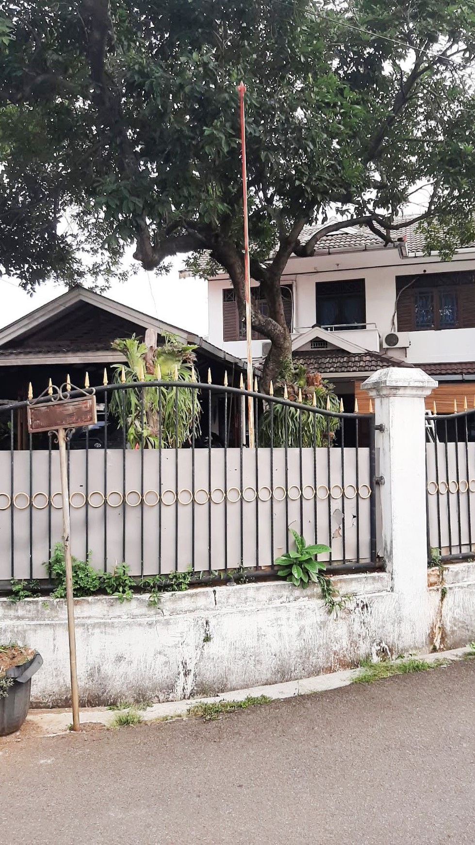 Rumah Bagus Di Jl Cendrawasih Jakarta Selatan