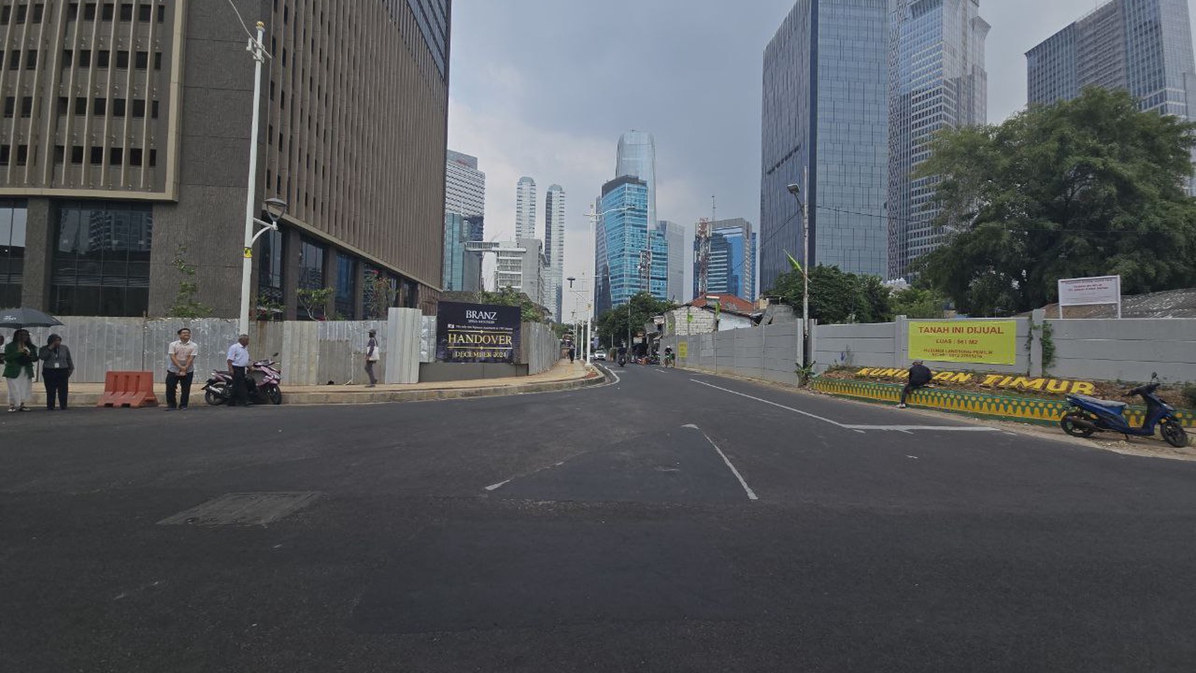 Rumah Hitung Tanah Area Cipete