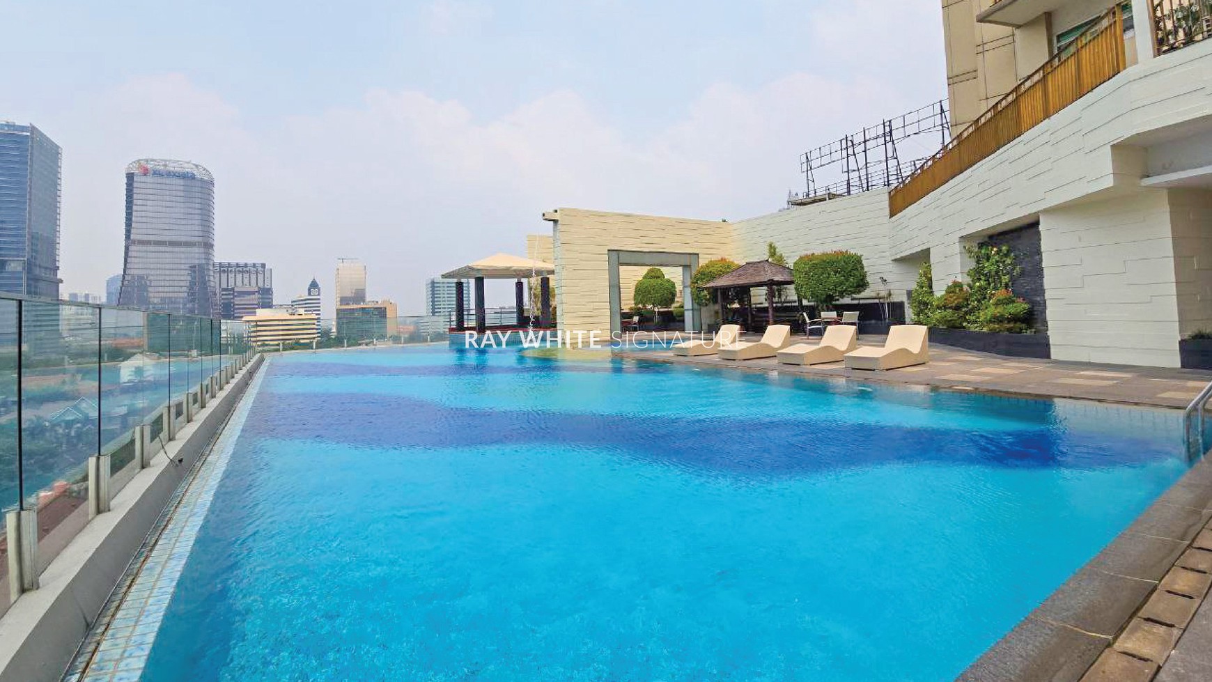 Rumah Hitung Tanah Area Cipete