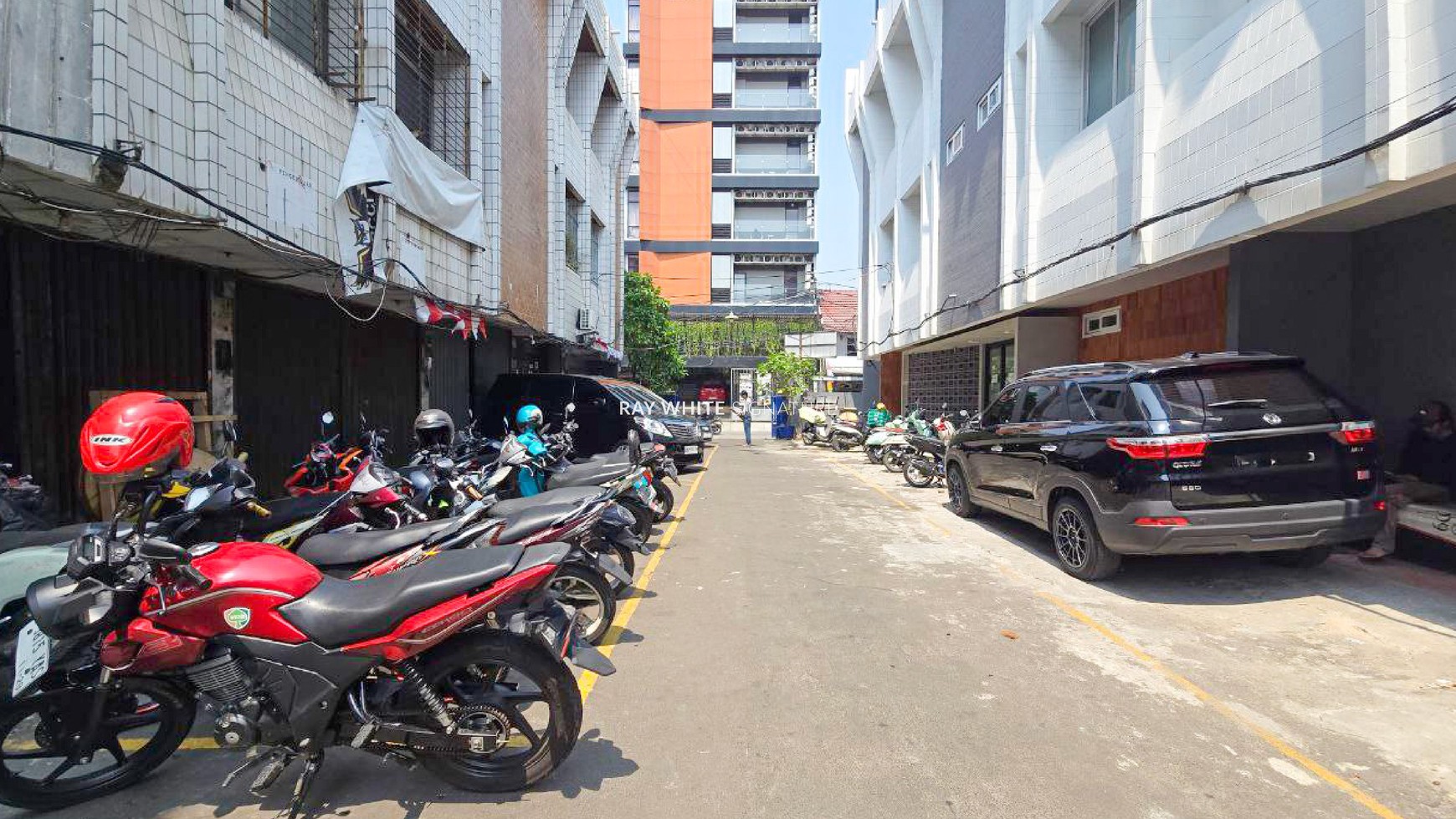 Rumah Hitung Tanah Area Cipete