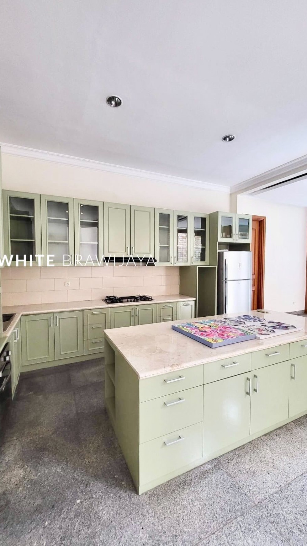 Rumah Hitung Tanah Area Cipete