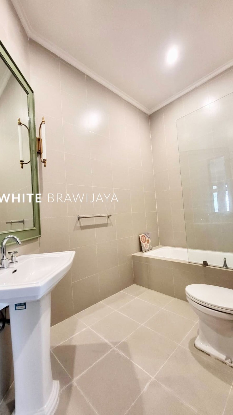 Rumah Hitung Tanah Area Cipete