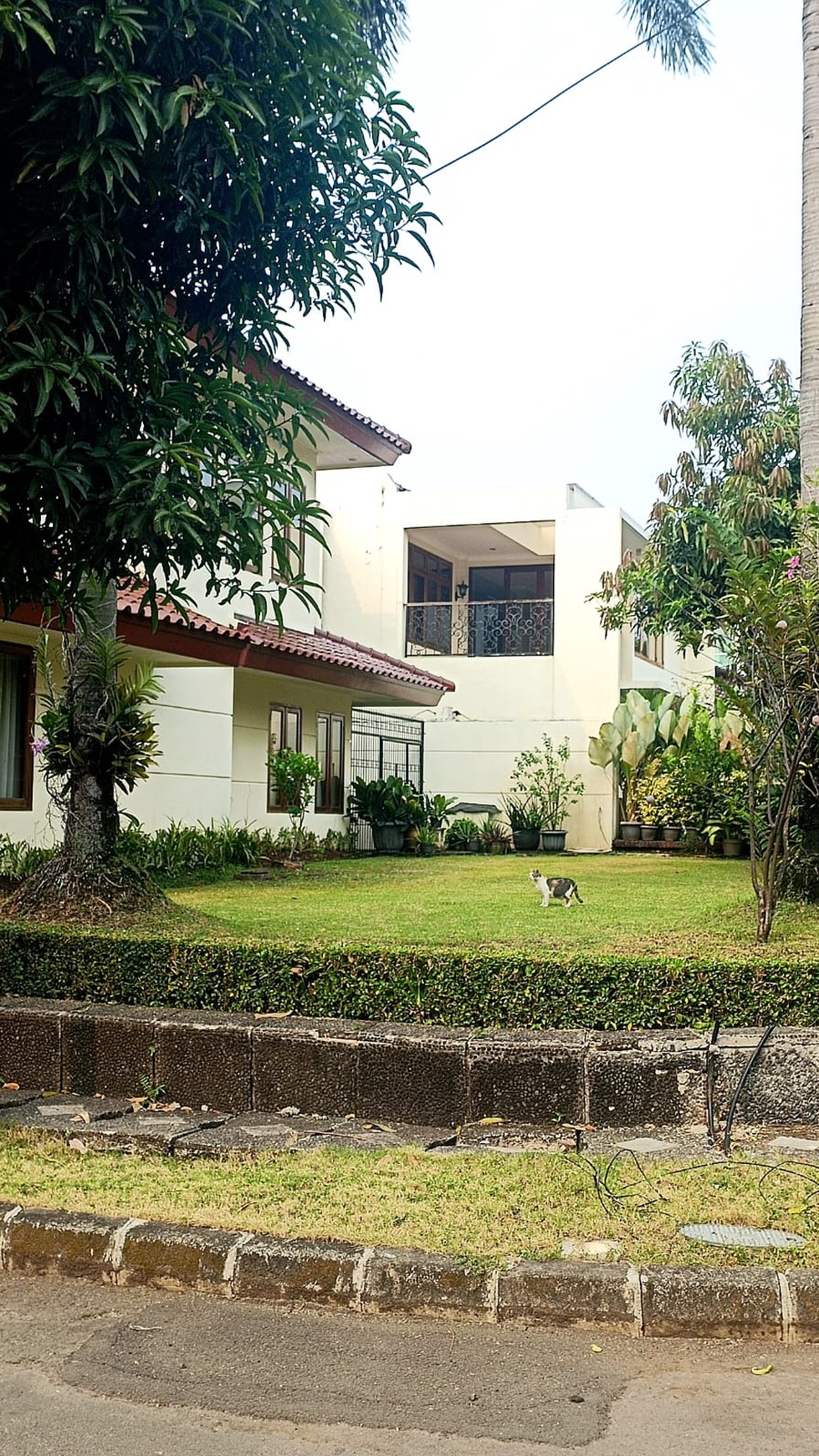 Rumah Hitung Tanah Area Cipete