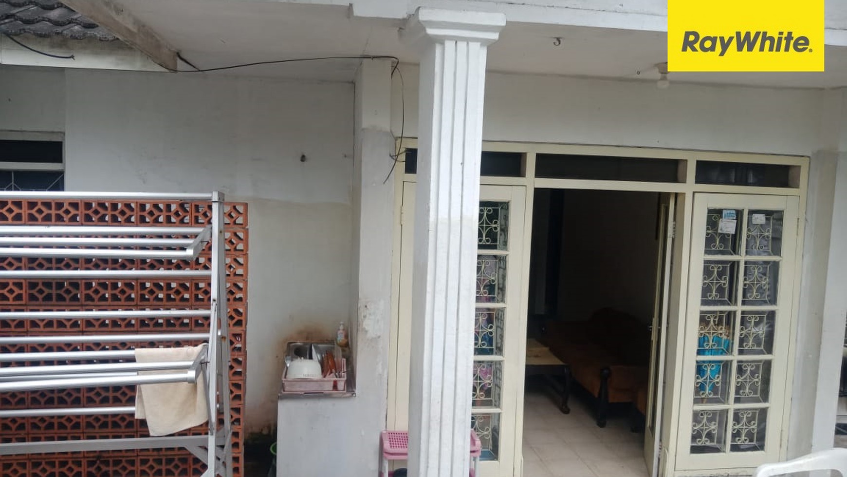 Dijual Rumah di Wisma Permai Tengah Surabaya Timur