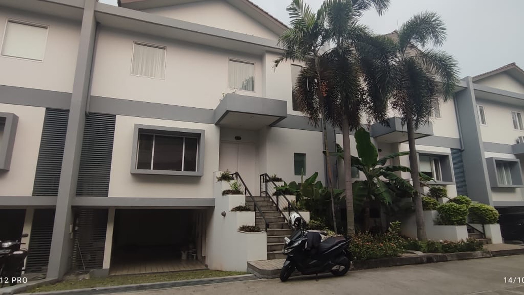 Rumah Townhouse Lebak Bulus Furnished 4 menit ke RS Fatmawati 