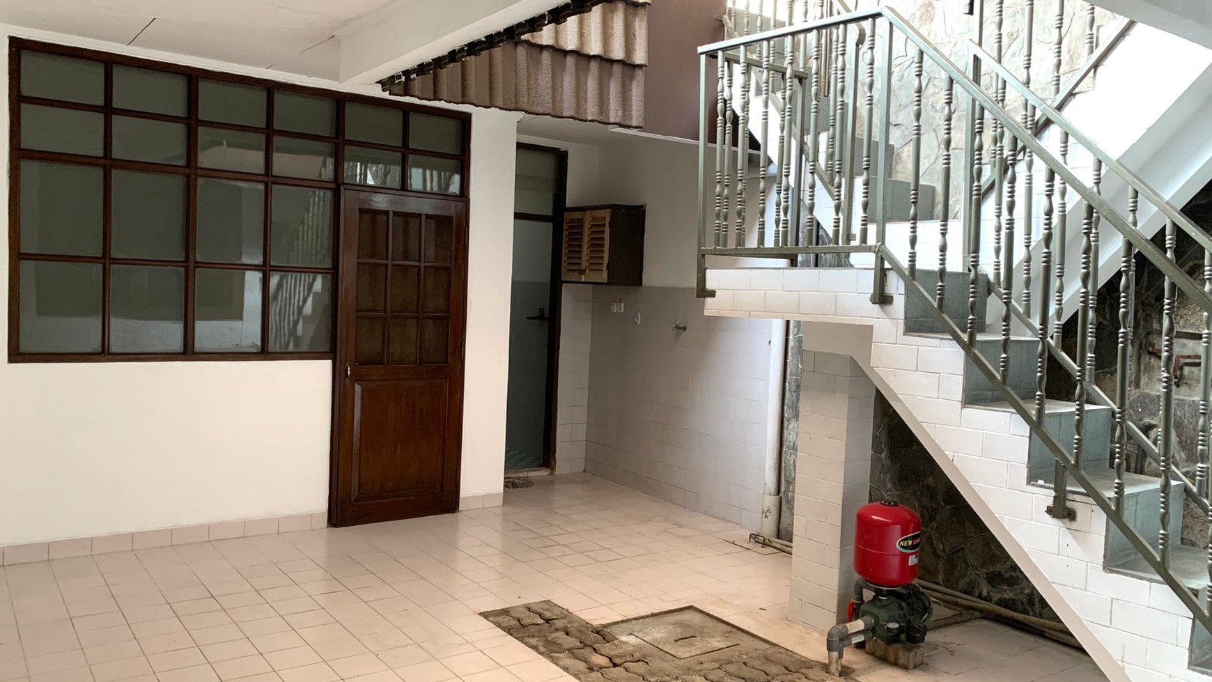 Disewa Rumah di jalan Gudang Peluru, Tebet, Jakarta Selatan