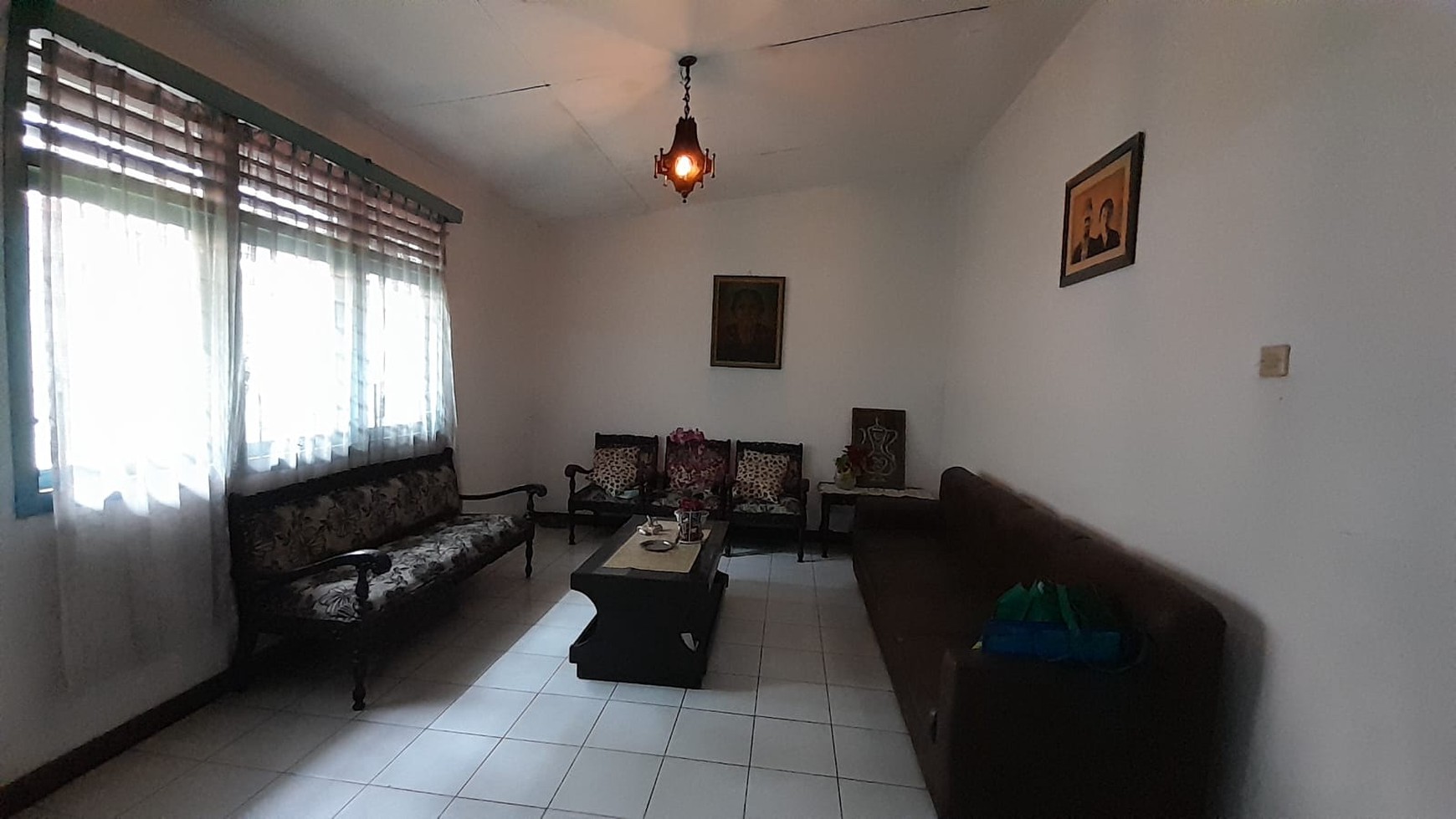 Dijual 1 unit Rumah Lama 2 Tingkat di Kemandoran, Kebayoran Lama Jakarta Selatan