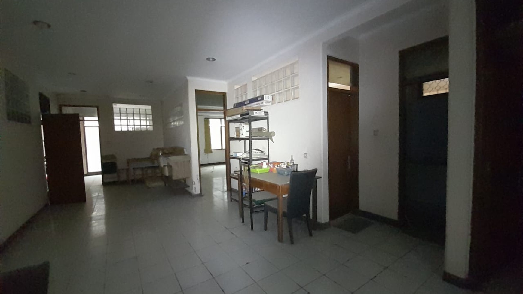 Rumah Tengah Kota di Sayap Lengkong Bandung Kota