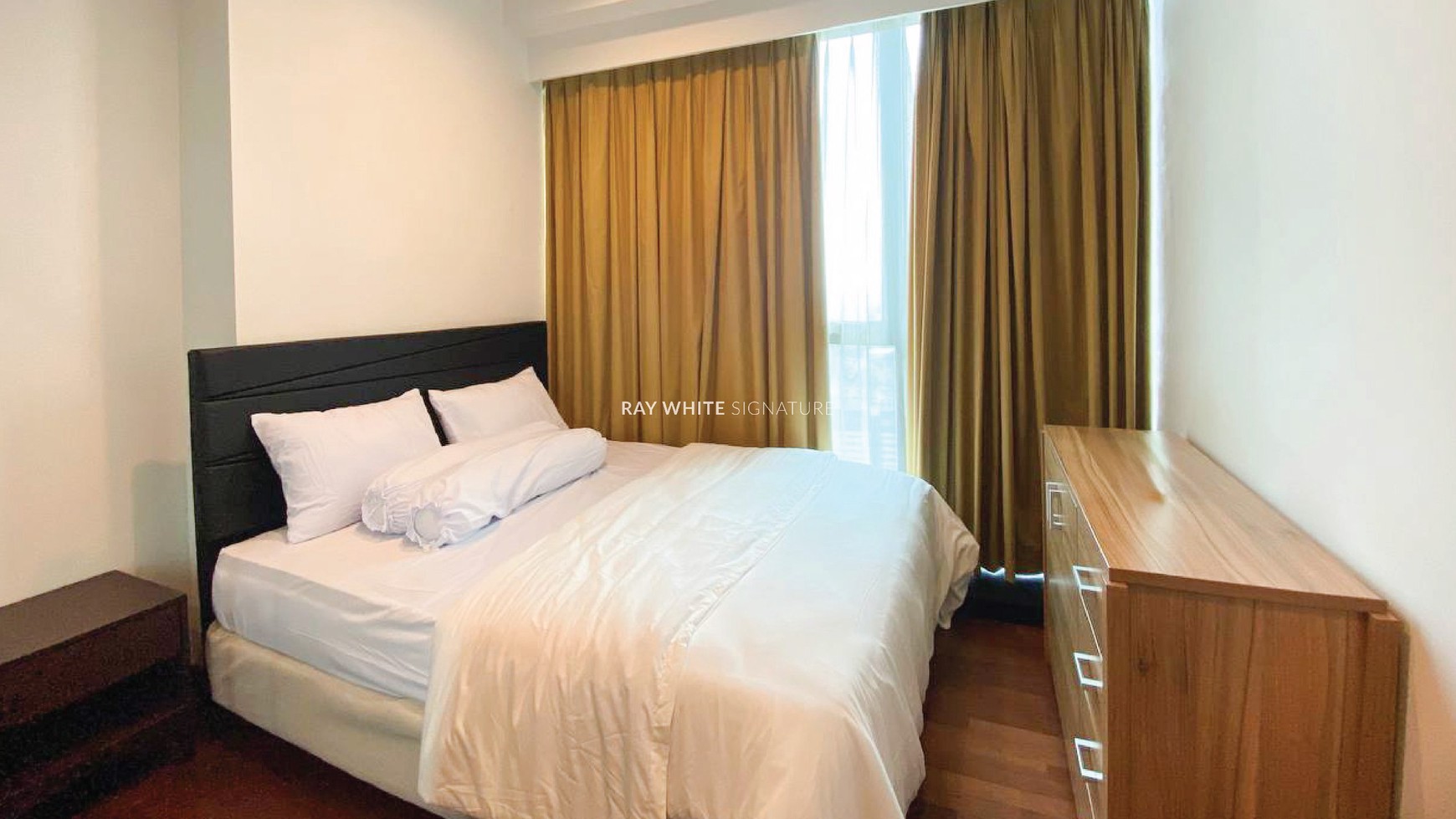 Unit di Apartemen Setiabudi Residence private lift