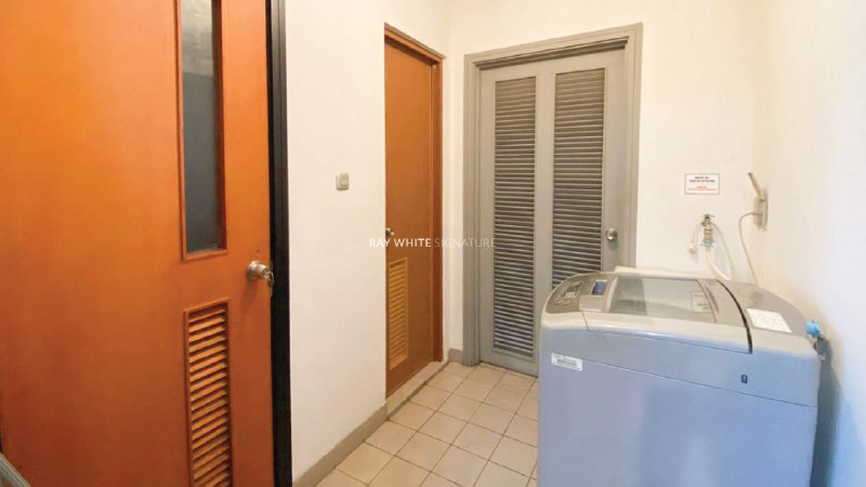 Unit di Apartemen Setiabudi Residence private lift