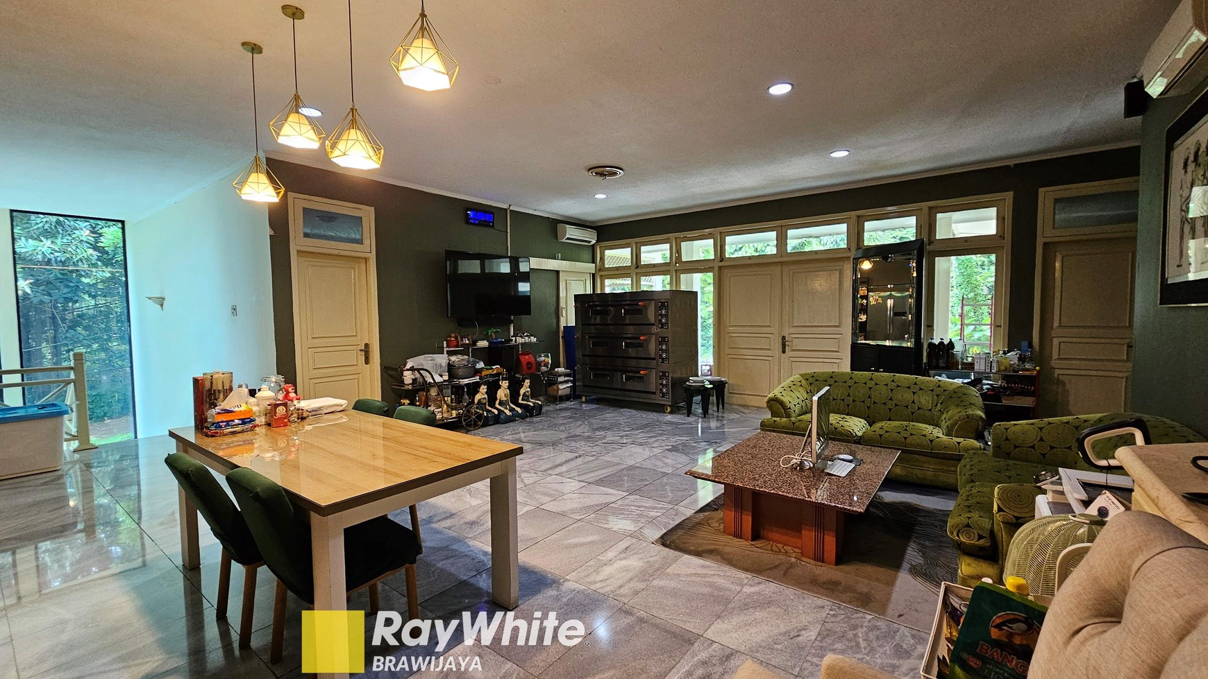 Rumah Hitung Tanah Area Cipete