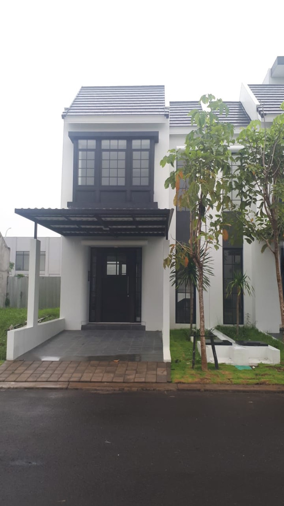 Dijual Rumah Baru Citraland Driyorejo CBD - Lokasi TerDEPAN - dekat Pakuwon Mall, PTC , Supermall