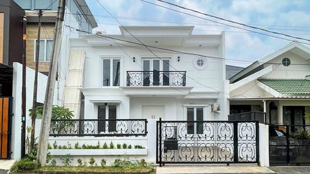 Dijual Rumah Modern Siap Huni Lokasi Strategis di Bintaro Jaya Sektor 9