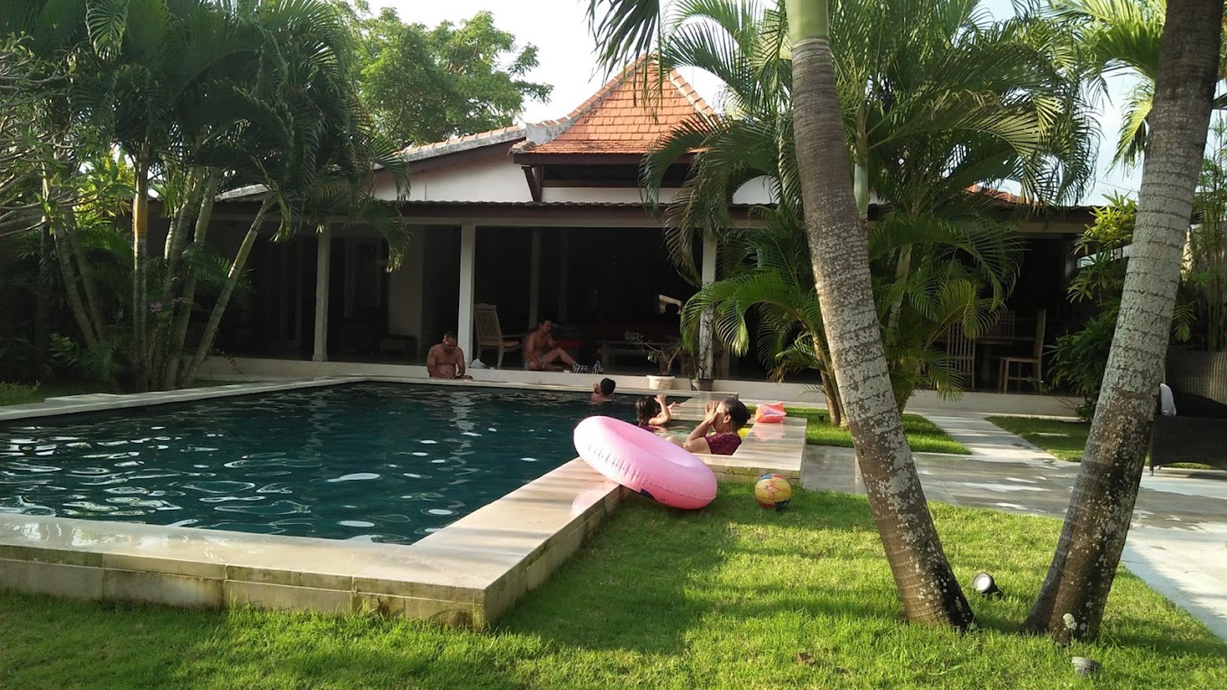 Villa Freehold 3 Bedrooms In Pantai Nyanyi