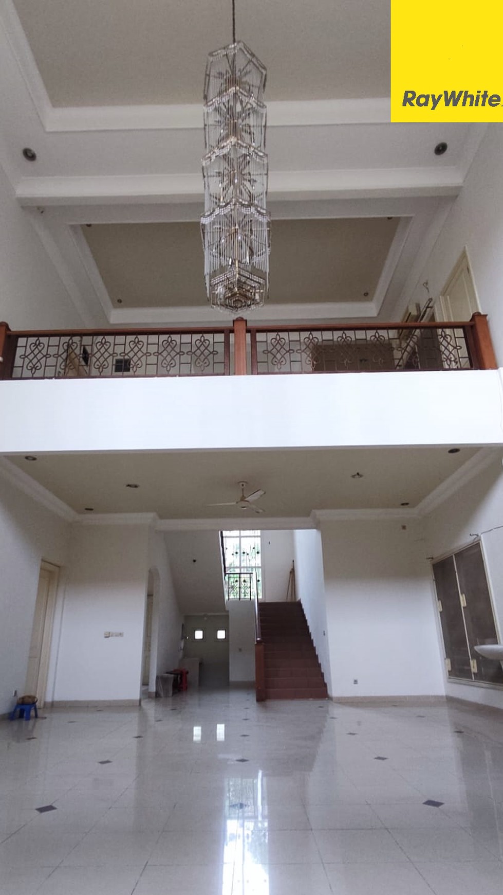 Rumah Dijual Central Park Regency Mulyosari Surabaya