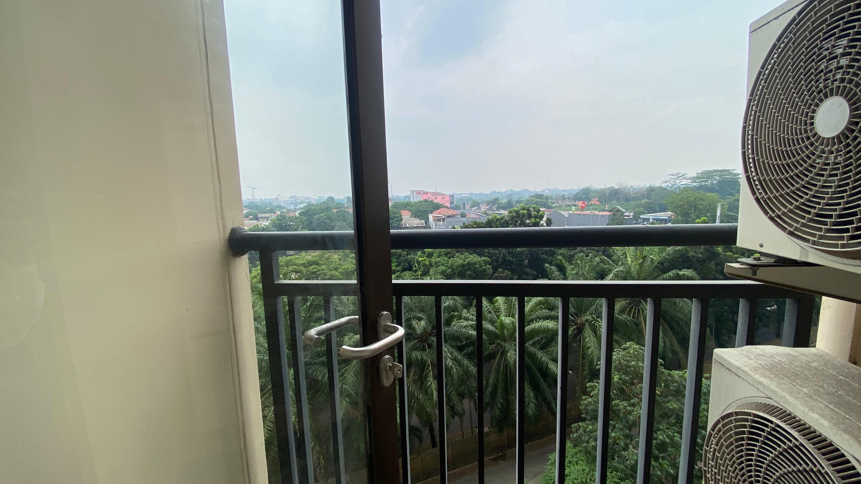 APARTEMEN TRANSPARK CIBUBUR SIAP HUNI FULL FURNISHED DEKAT MALL