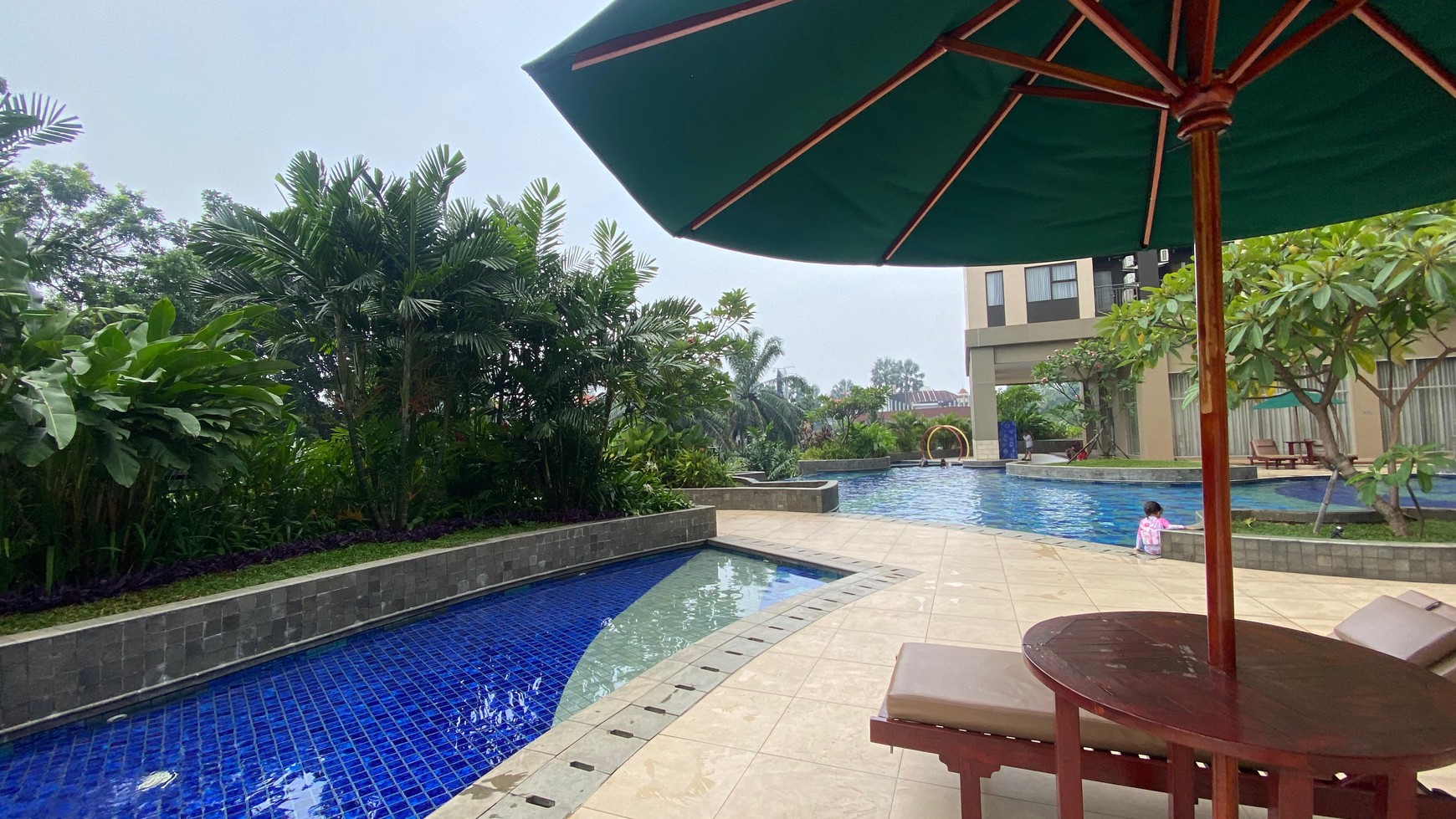 APARTEMEN TRANSPARK CIBUBUR SIAP HUNI FULL FURNISHED DEKAT MALL