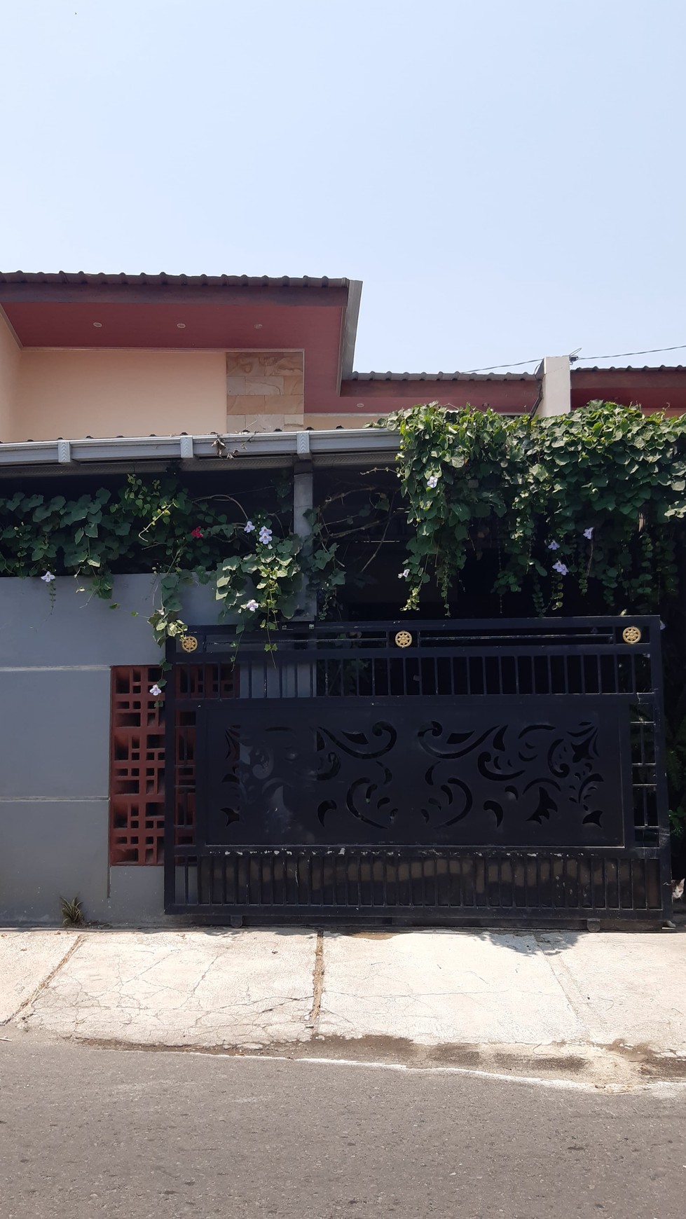 Rumah Cocok Untuk Tempat Tinggal dan Usaha Di Prambanan Klaten