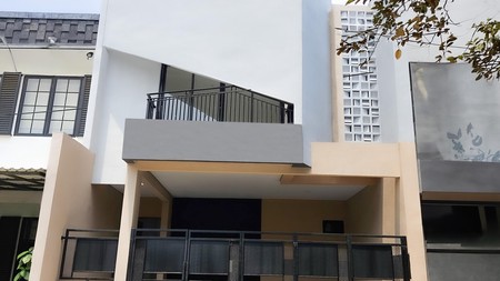 Di jual rumah baru 3 unit  dalam cluster  mertilang sektor 9 bintaro