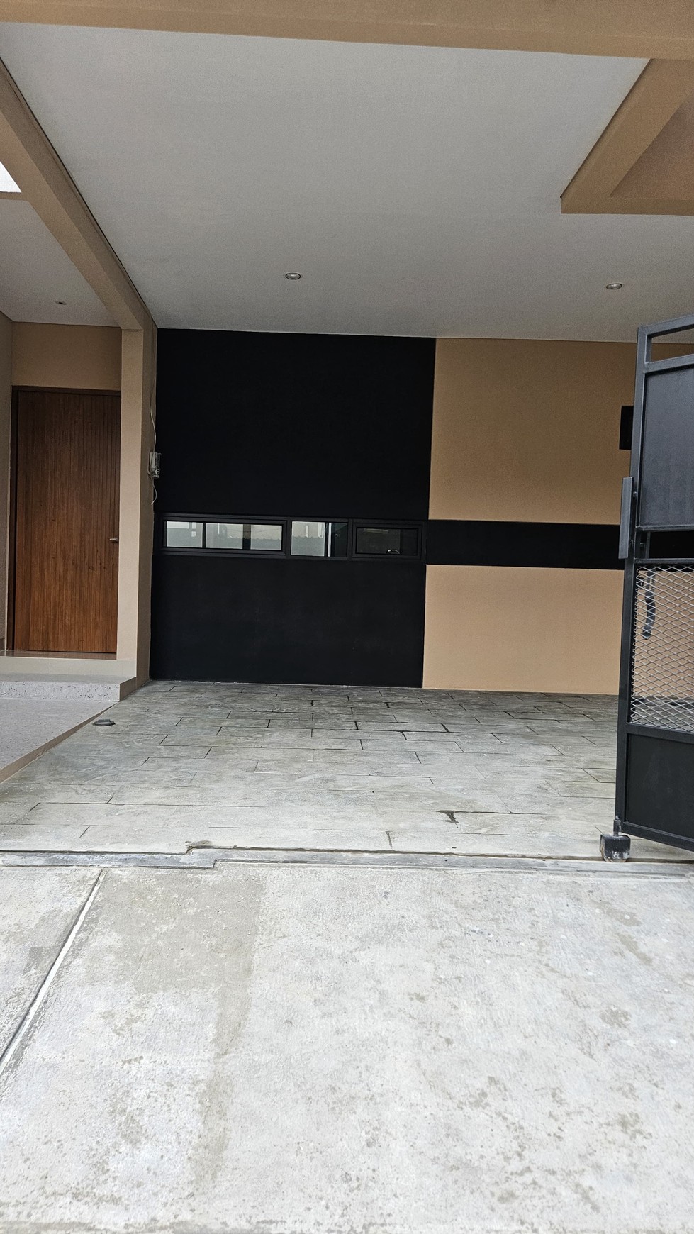 Di jual rumah baru 3 unit  dalam cluster  mertilang sektor 9 bintaro