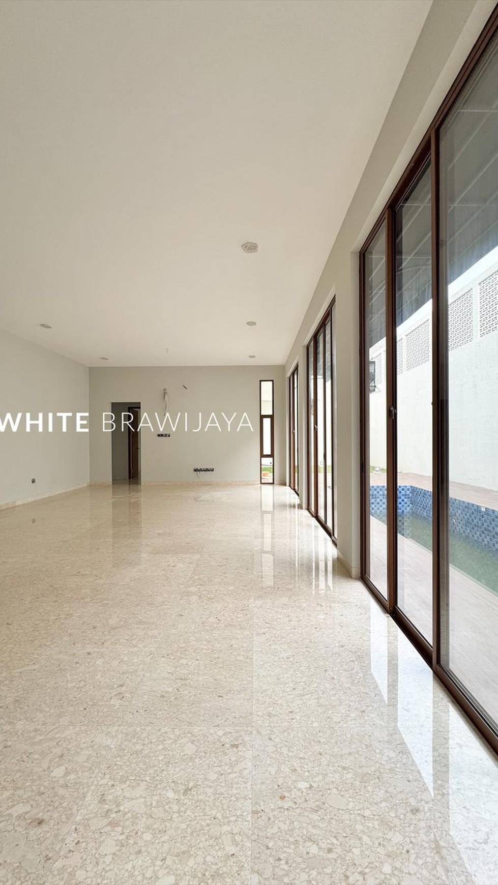 Rumah Hitung Tanah Area Cipete