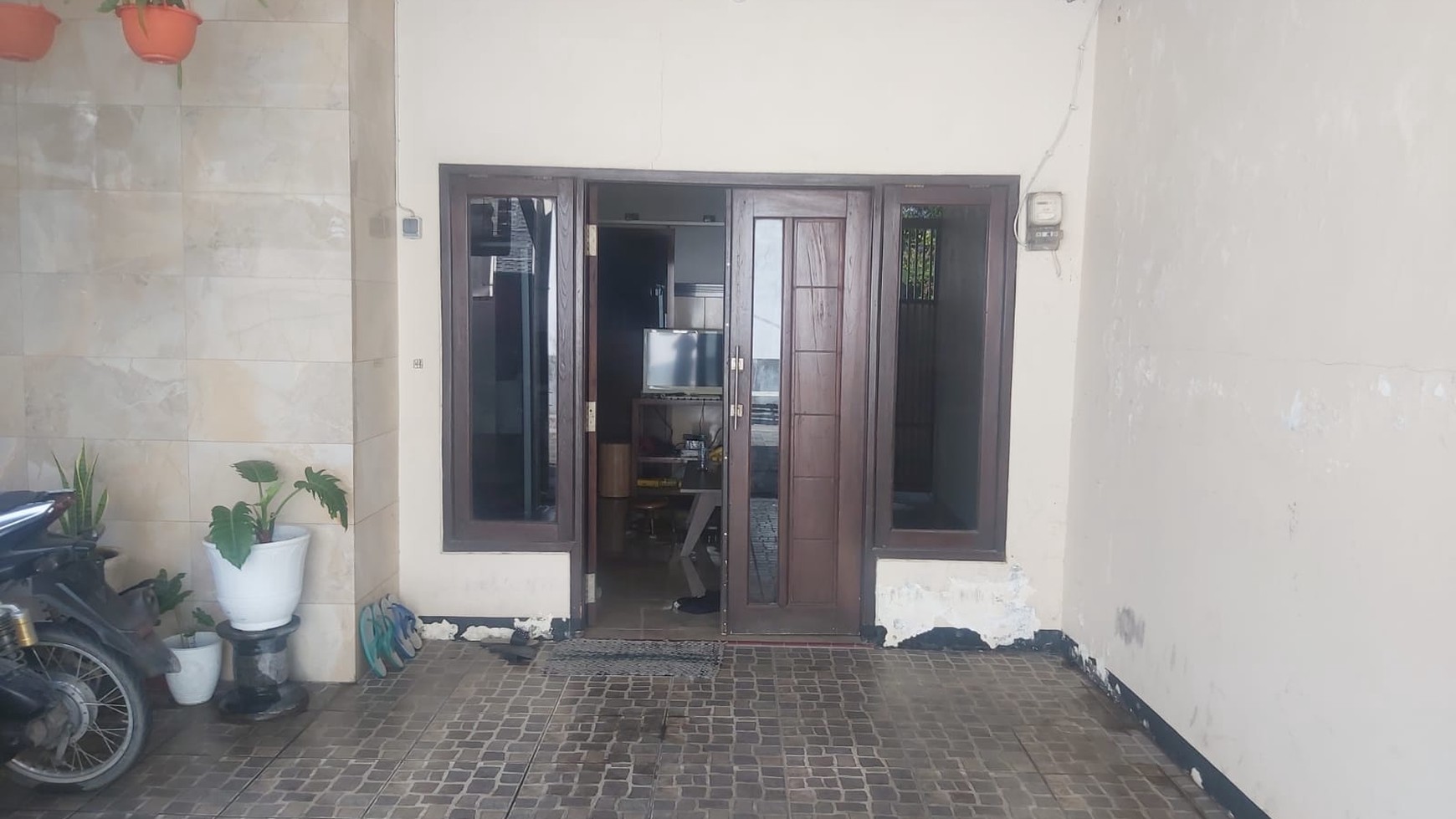 Rumah Hitung Tanah Area Cipete