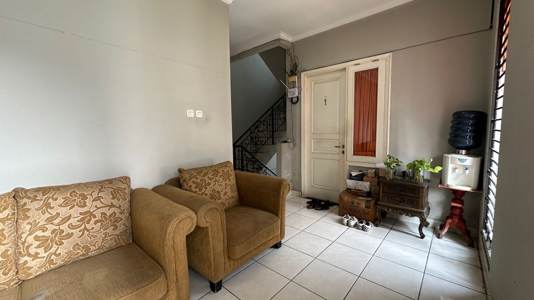 Rumah Hitung Tanah Area Cipete