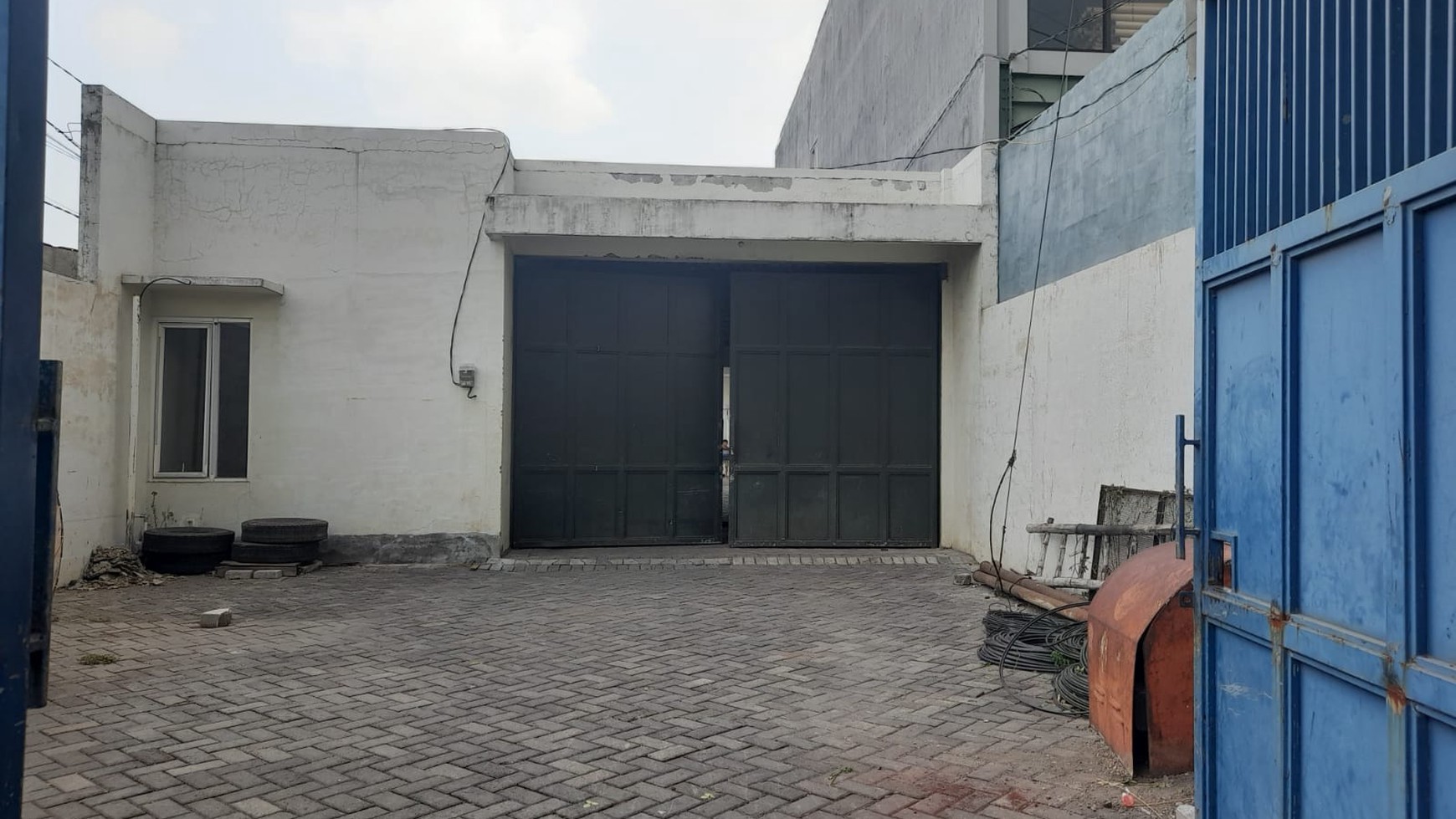 Dijual 312 m2 Gudang Surabaya Barat di Jl. Pesapen area Balas Klumprik- Kebraon - Raya Bangkingan dekat Raya Mastrip ,Akses TOL Gunungsari