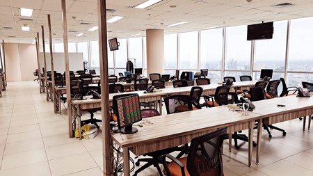 Axa Tower Office Space, 348 m2, Hadap TImur, Feng shui Bagus, harga 29 juta/m2, hanya 5 Menit ke LRT Station,  direct akses ke Mall Kuningan ity