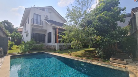 RUMAH CANTIK TUSCANY BARN STYLE HOME SIAP HUNI JAGAKARSA JAKSEL.