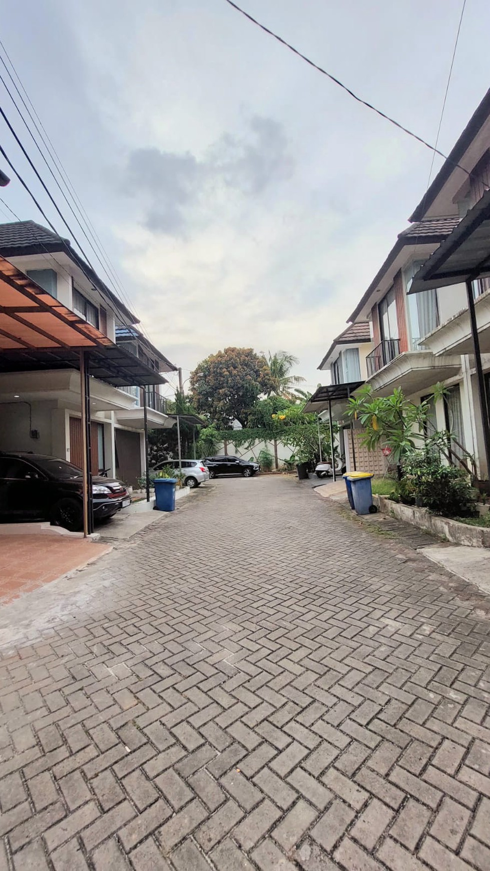 Rumah 2 Lantai Siap Huni dan Lokasi Strategis @Pondok Ranji