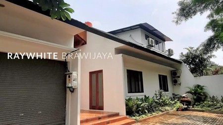 Rumah Asri Siap Huni Lingkungan Tenang Area Kemang Timur Raya