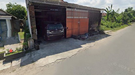 1797. Dijual Rumah Raya Wates , Mojokerto 