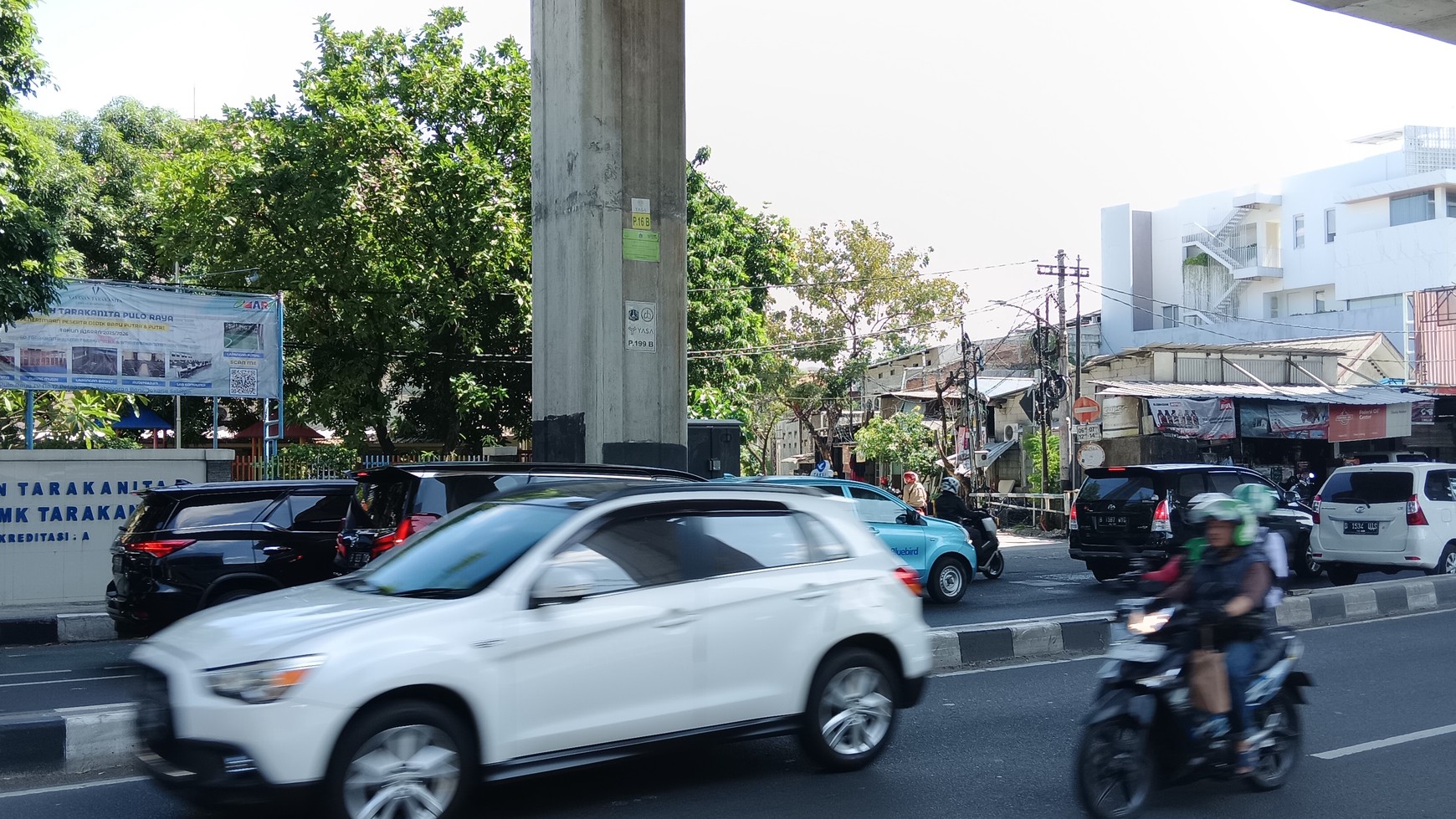 Tanah Komersil di Wolter Monginsidi