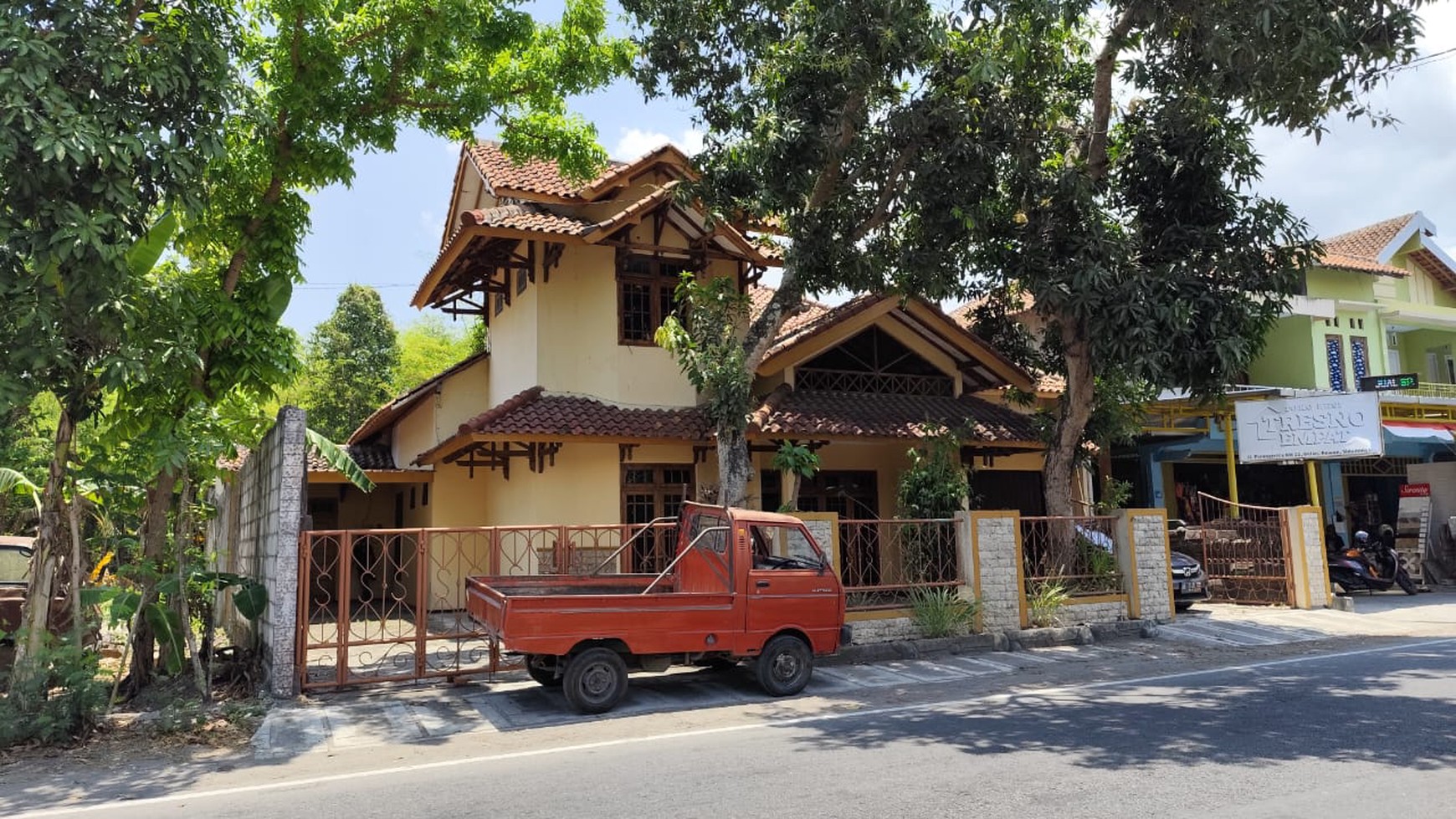 Rumah Tinggal Lokasi Strategis Dekat Pasar Seni Gabusan 