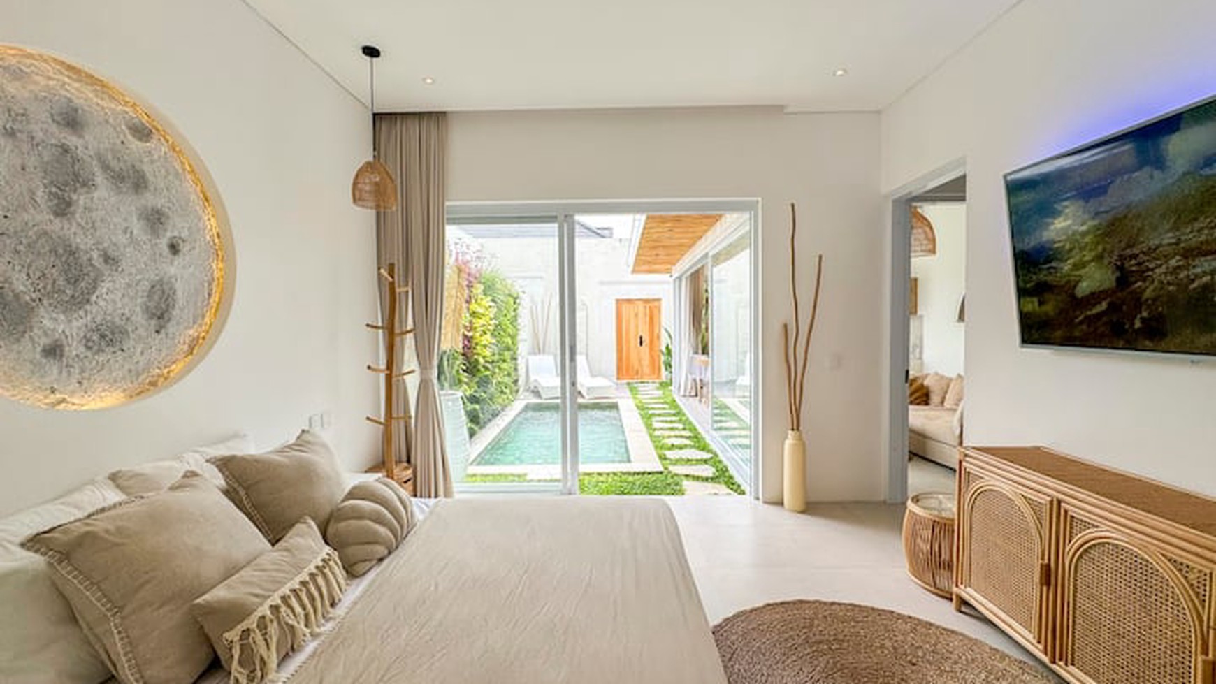 For Sale Leasehold - Brand new modern cozy villa in Kerobokan - Bali ( type Nameera Moon - 2 )