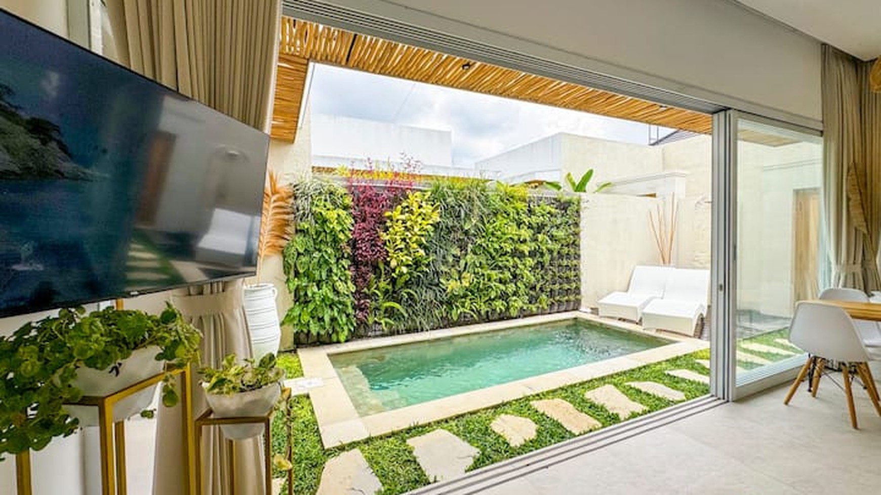 For Sale Leasehold - Brand new modern cozy villa complex close to Canggu Bali